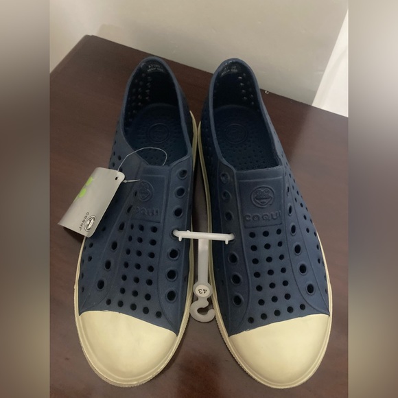 Coqui slip ons for men - Picture 3 of 4